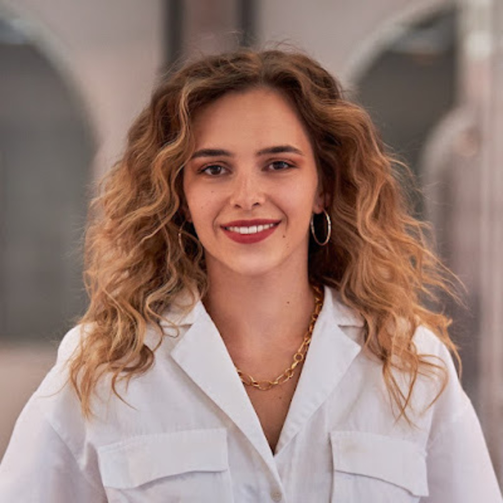 Meet your Posher, Tanya